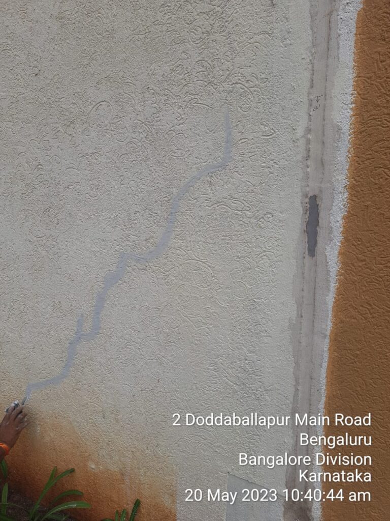 wall crack filling
